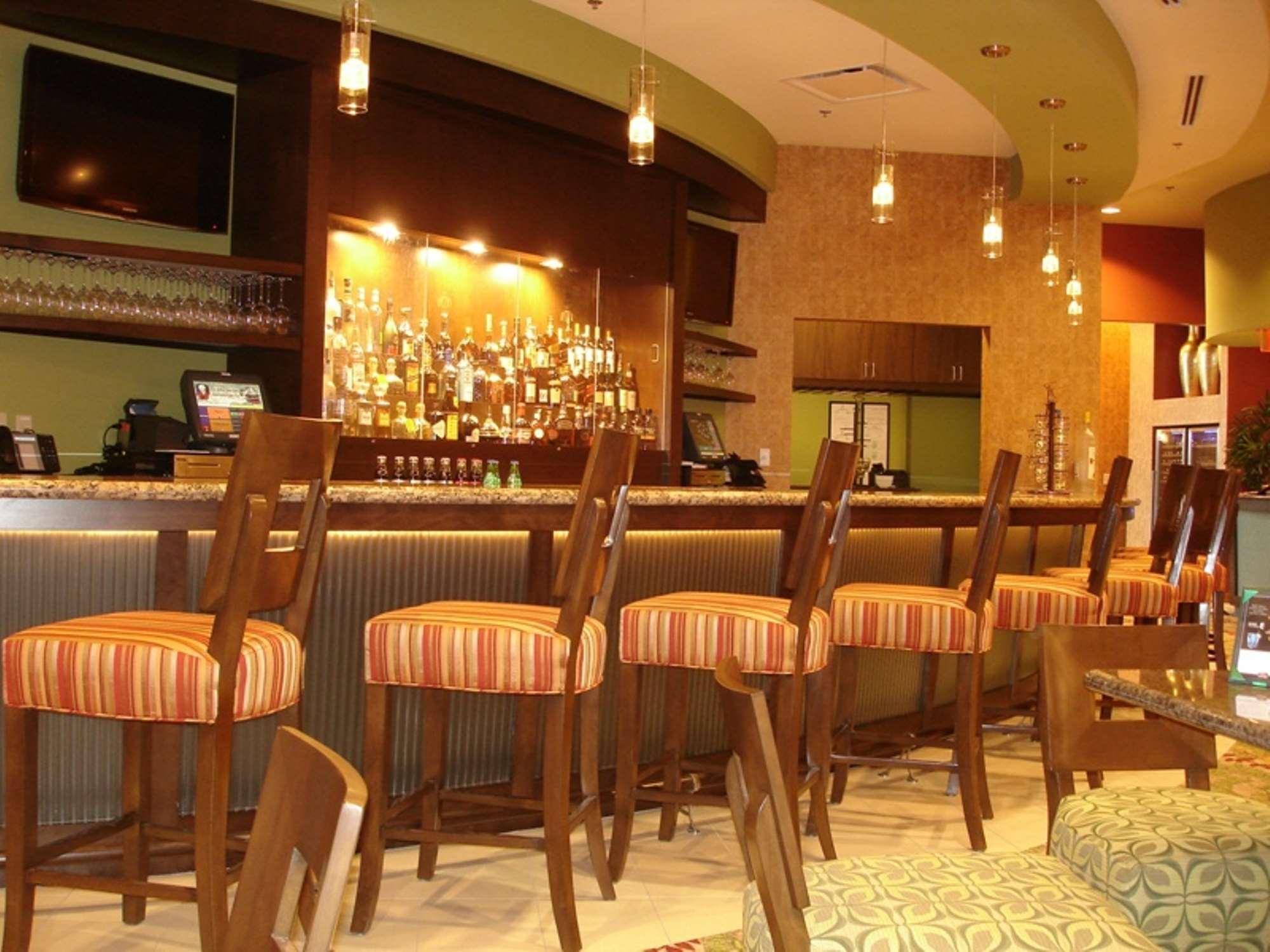 亚特兰大肯尼索镇中心合博套房酒店 餐厅 照片